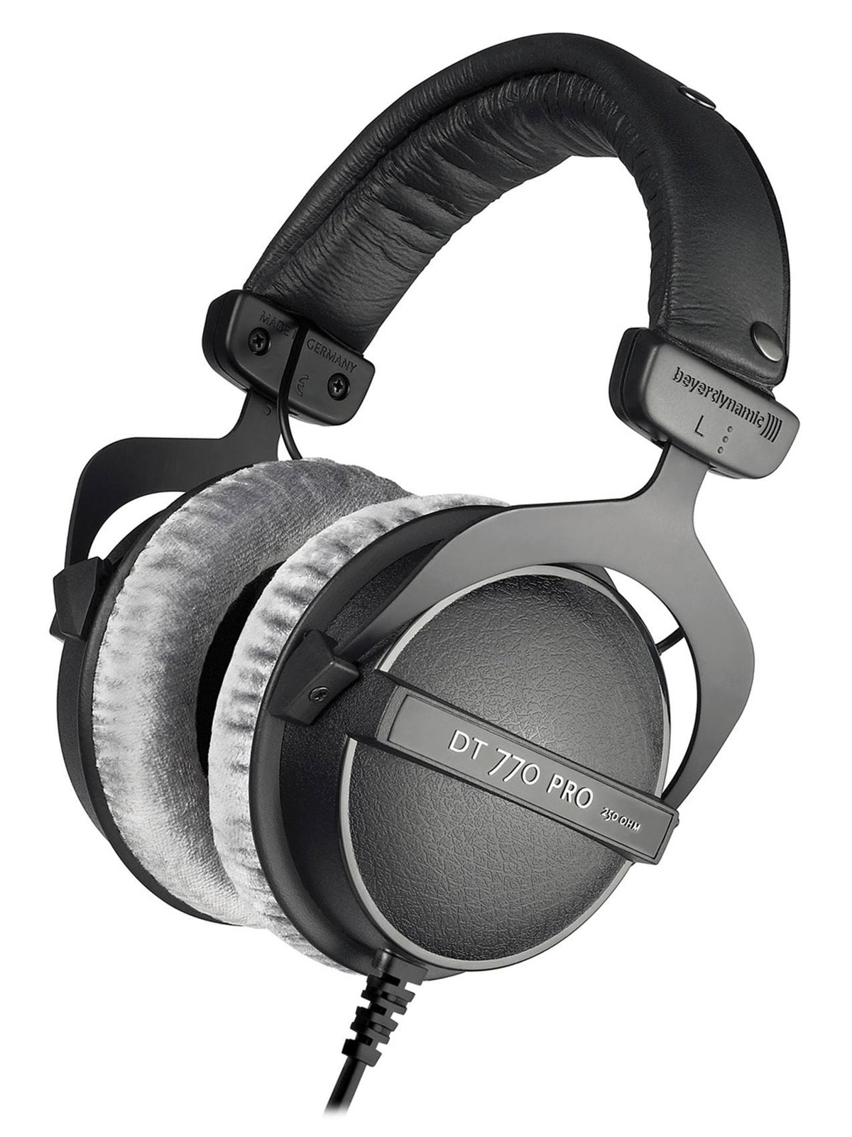 Closed Back Reference Studio Headphones U733