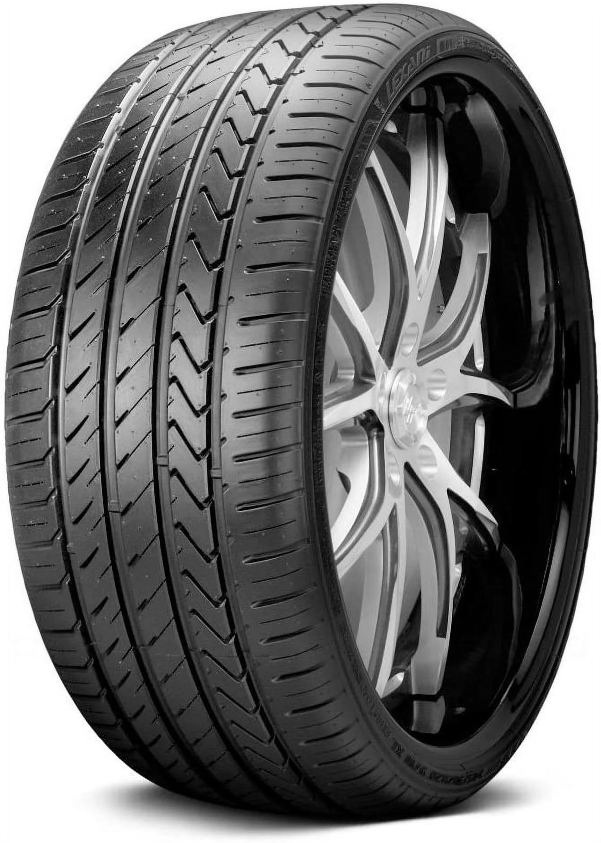 P285/35R22 Tire L31178