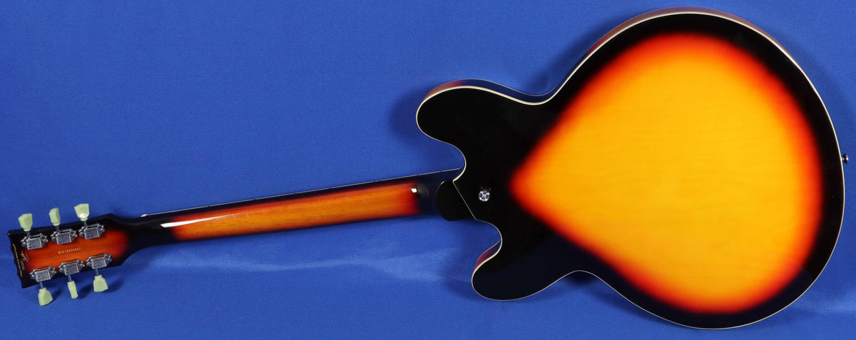 Semi-Hollow Sunburst Electric Guitar U662