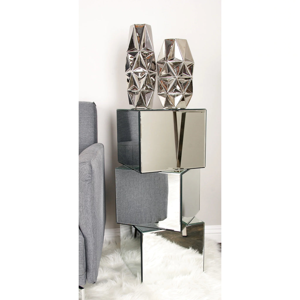 15" x 30" Silver Mirrored Pedestal Table X347973