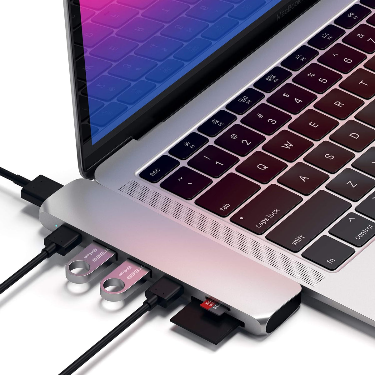 Aluminum Type-C Pro Hub Adapter with 4K HDMI, SD/Micro Card Reader, USB 3.0 Q67903
