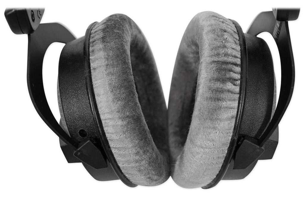 Closed Back Reference Studio Headphones U733