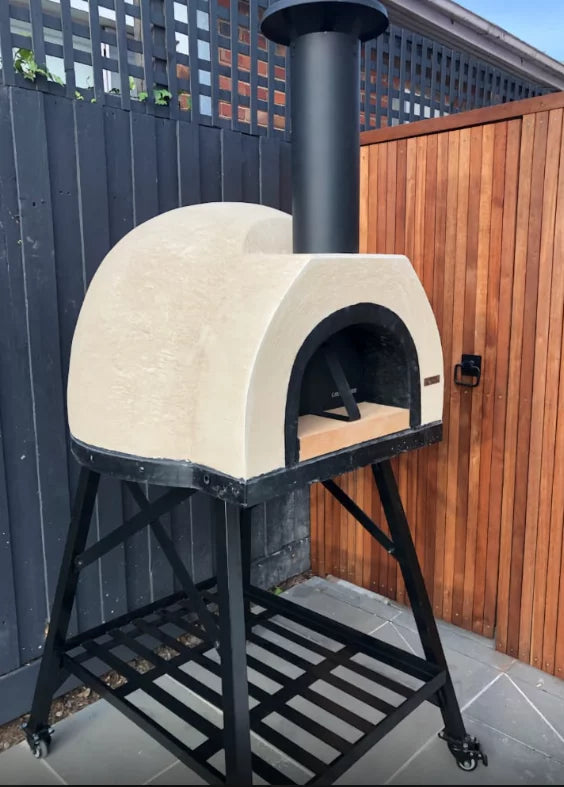Outdoor Wood Fired Pizza Oven with Black Flue M29107