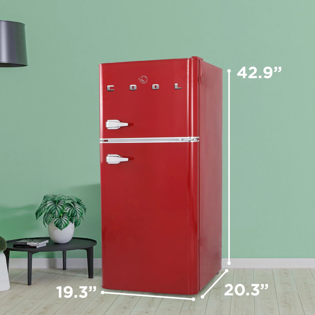 Freestanding Mini Fridge with Freezer K8634
