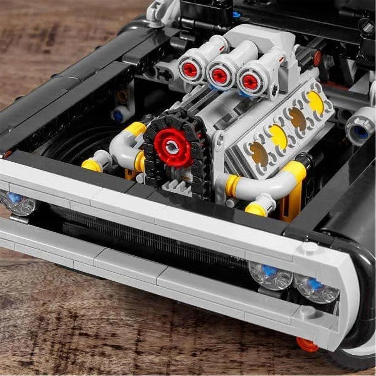 Race Car Building Set 1,077 Pieces D569597