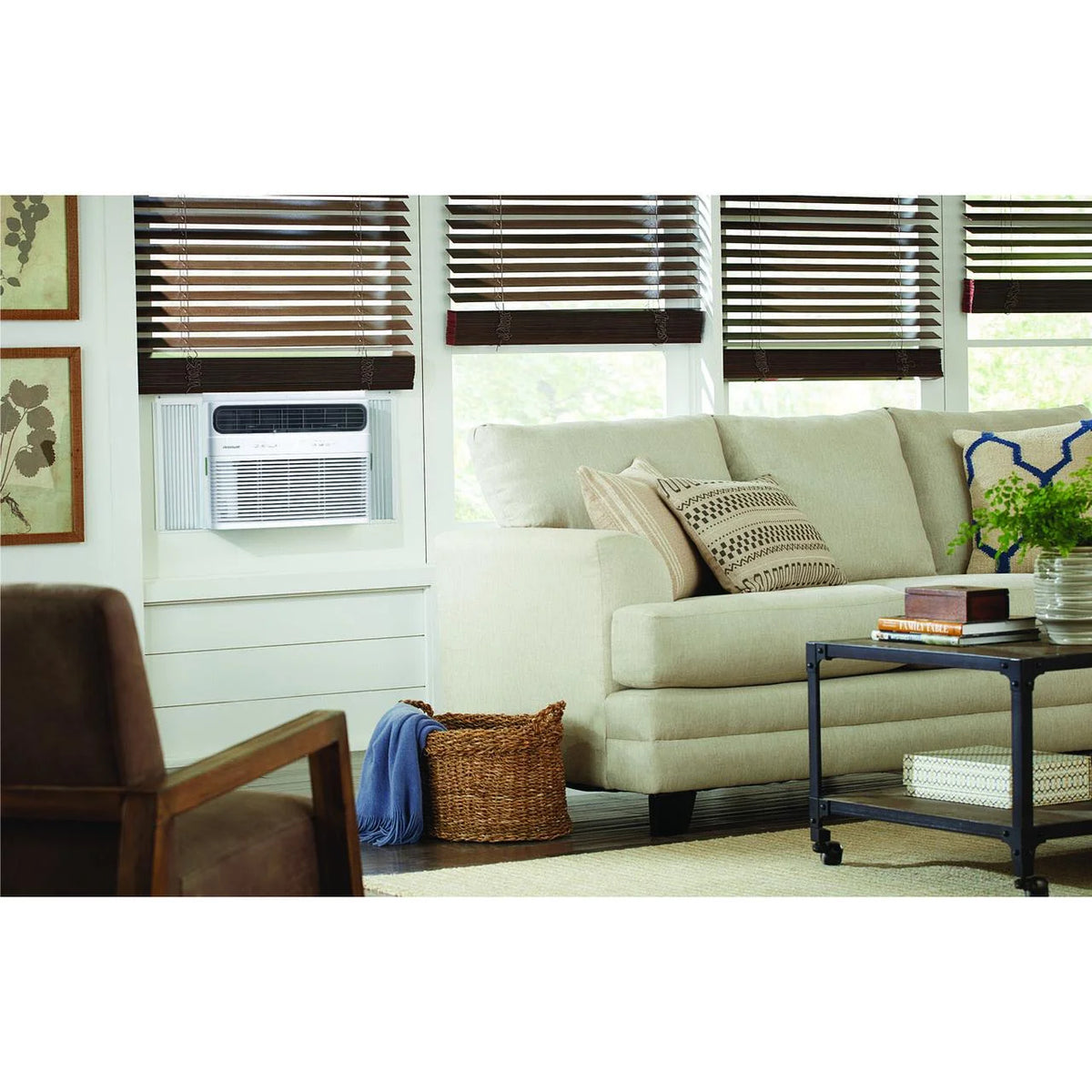 12,000 BTU Smart Window Air Conditioner with Wi-Fi and Remote in White O191343