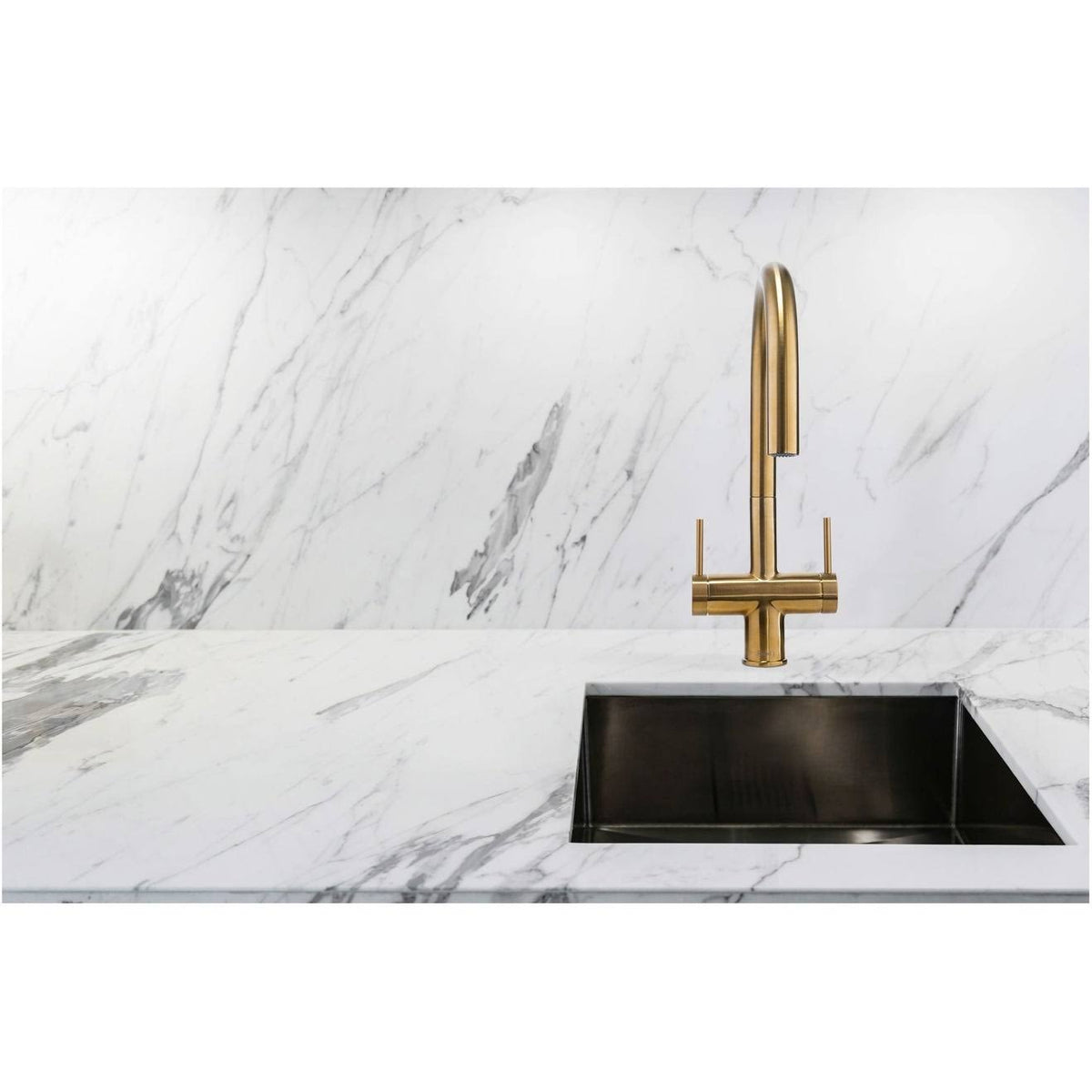 Chrome Kitchen Faucet with Spray I933