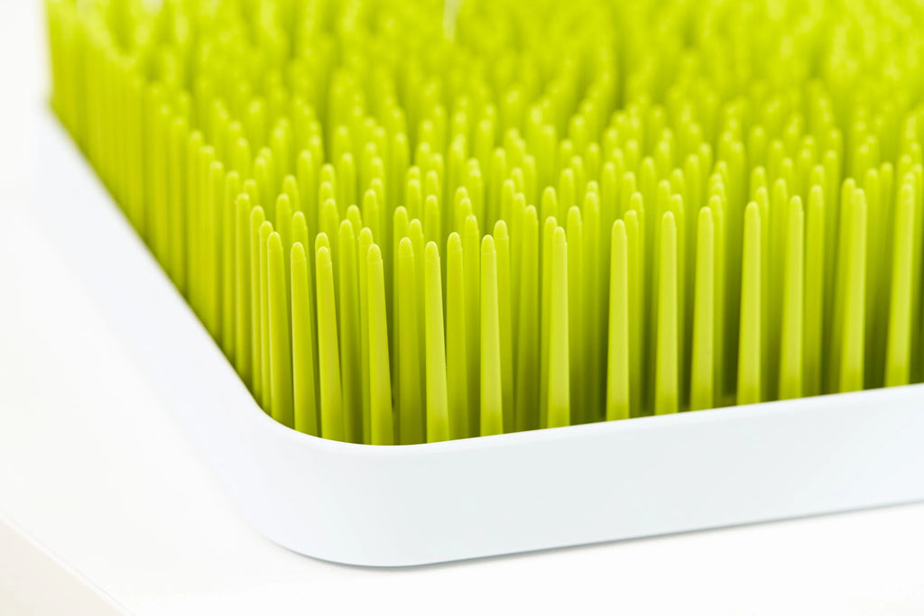 Compact Travel Bottle Drying Rack + 2 Baby Bottle Brushes O50693